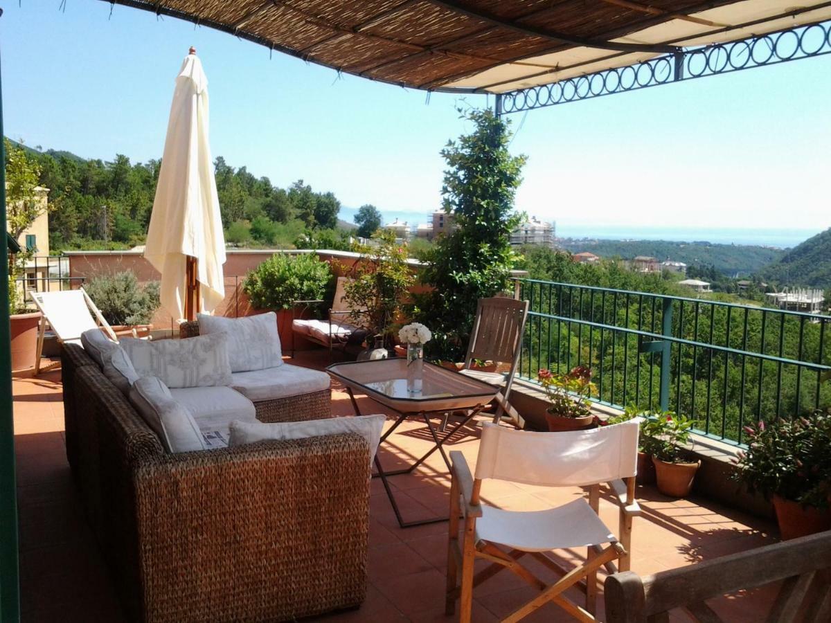 Attico Con Vista Spettacolare Cogoleto Villa Bagian luar foto
