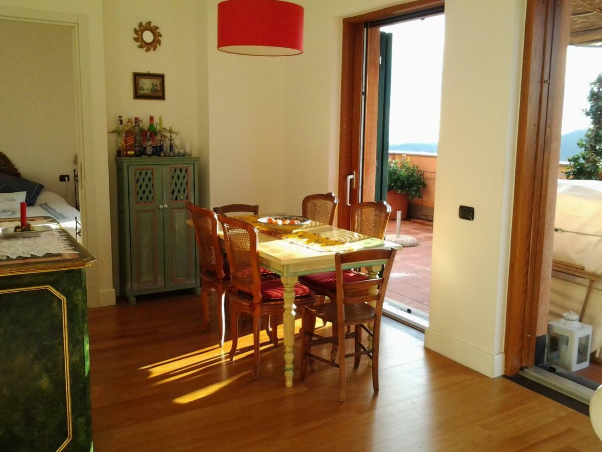 Attico Con Vista Spettacolare Cogoleto Villa Bagian luar foto